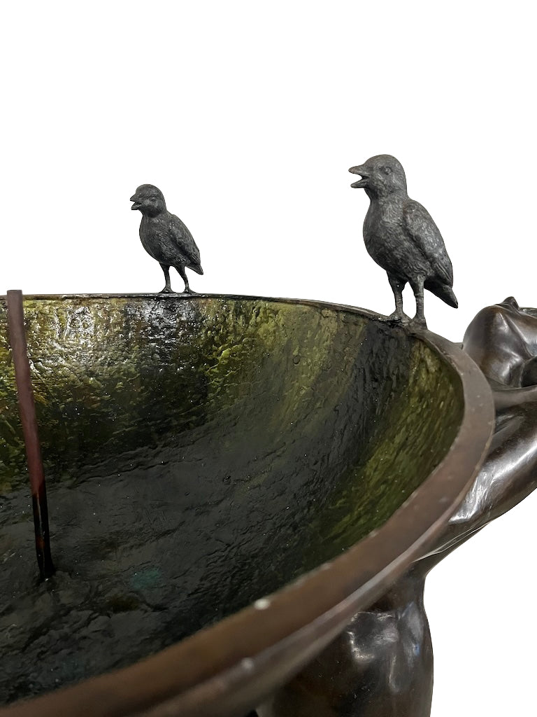 Gartenskulptur Bronze Brunnen "Lady mit Vogelbad" Art Deco Stil
