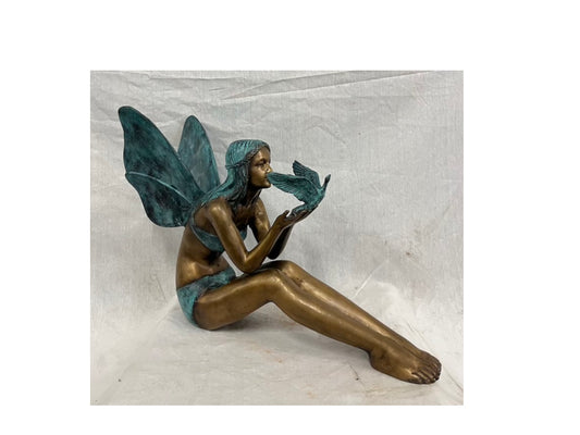 Bronze Skulptur "Fee mit Vogel" bunt bemalt - vintage-shop-24